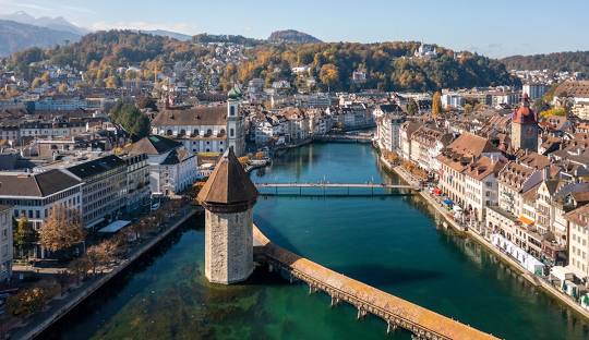 Honeymoon in Swiss